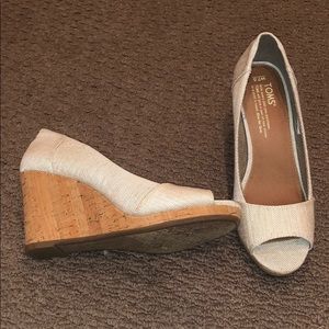 Toms wedges